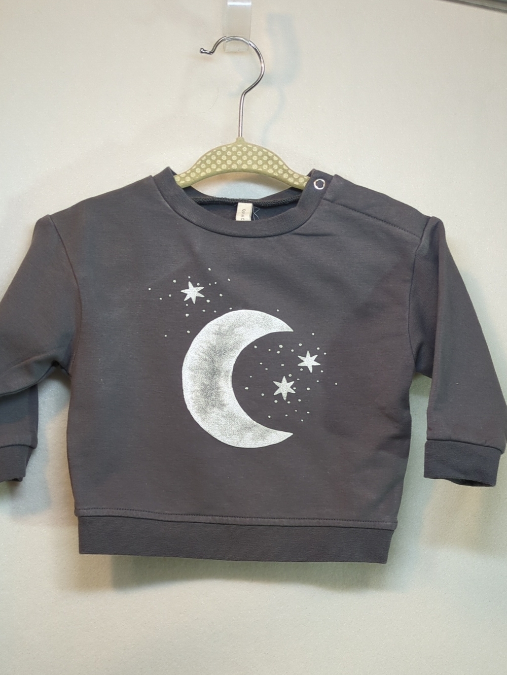 Quincy Mae Stars and Moon Sweatshirt 3-6 months